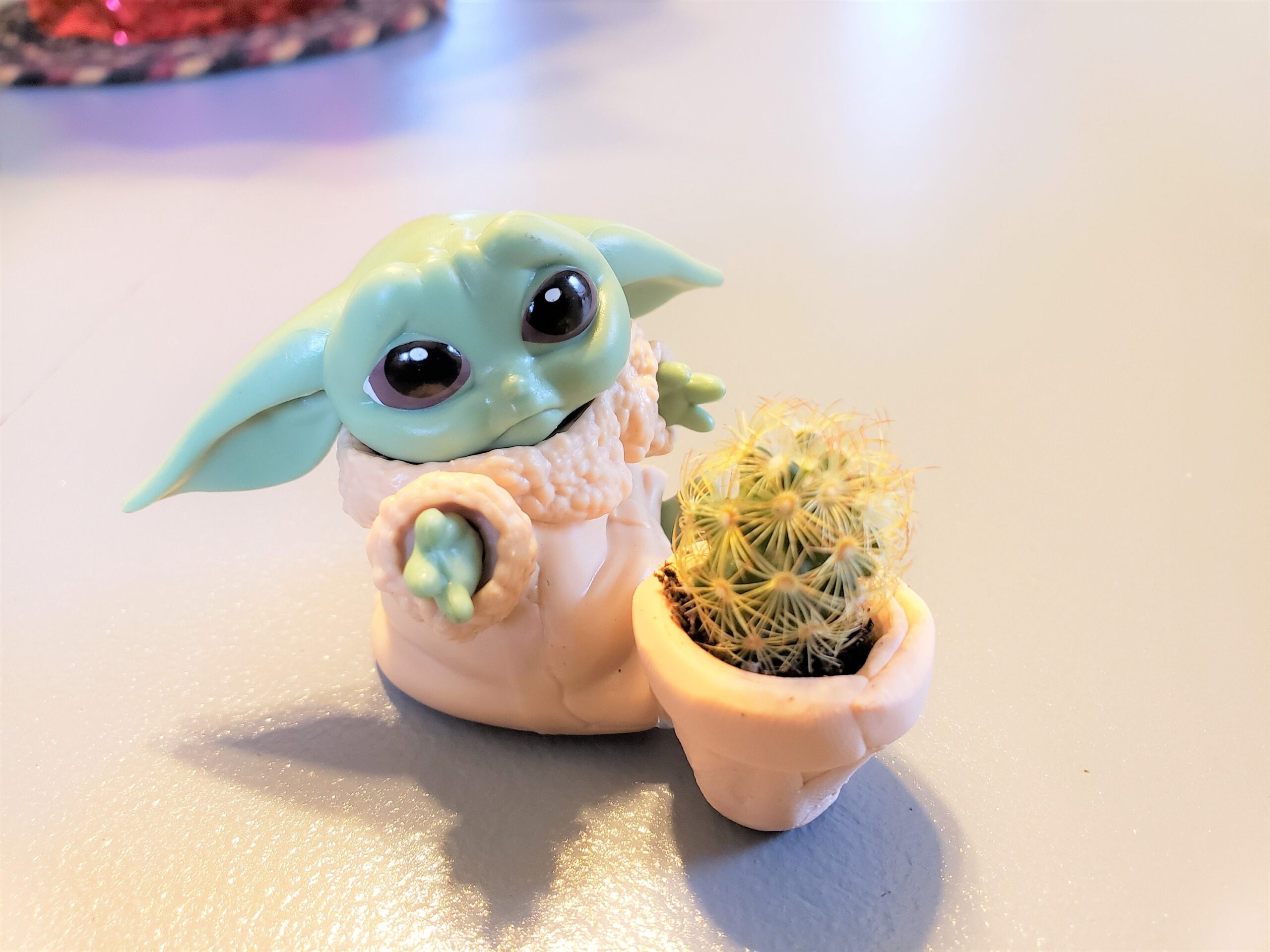 Sad Baby Yoda Grogu Planter LIVE Micro Cactus Succulent Plant with Tiny ...